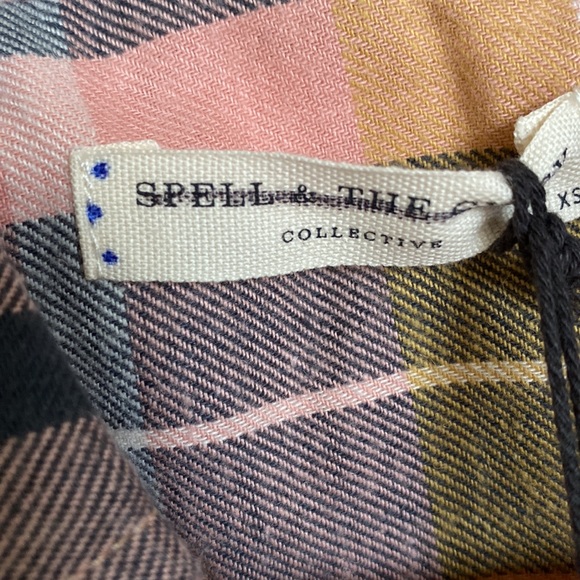 Spell & the Gypsy Maverick long-sleeve flannel button down. Never worn brand new - Picture 7 of 7